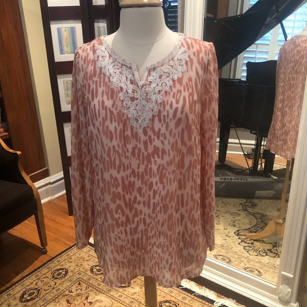 NWOT - Belle Dark Pink Leopard Peasant Top